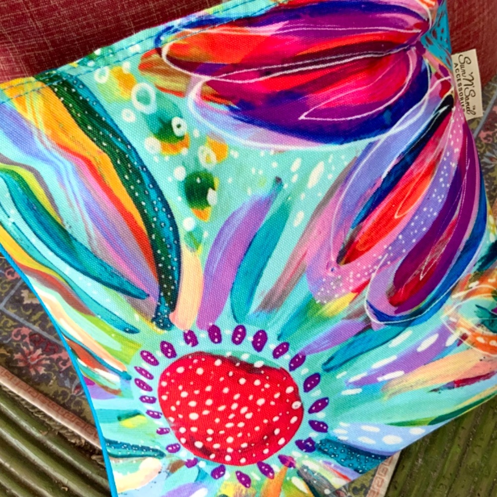 FLORAL MULTI COLOR SUMMER HANDBAG - CROSSBODY/SHOULDER BAG NWT “Art-to-Wear - Picture 8 of 15